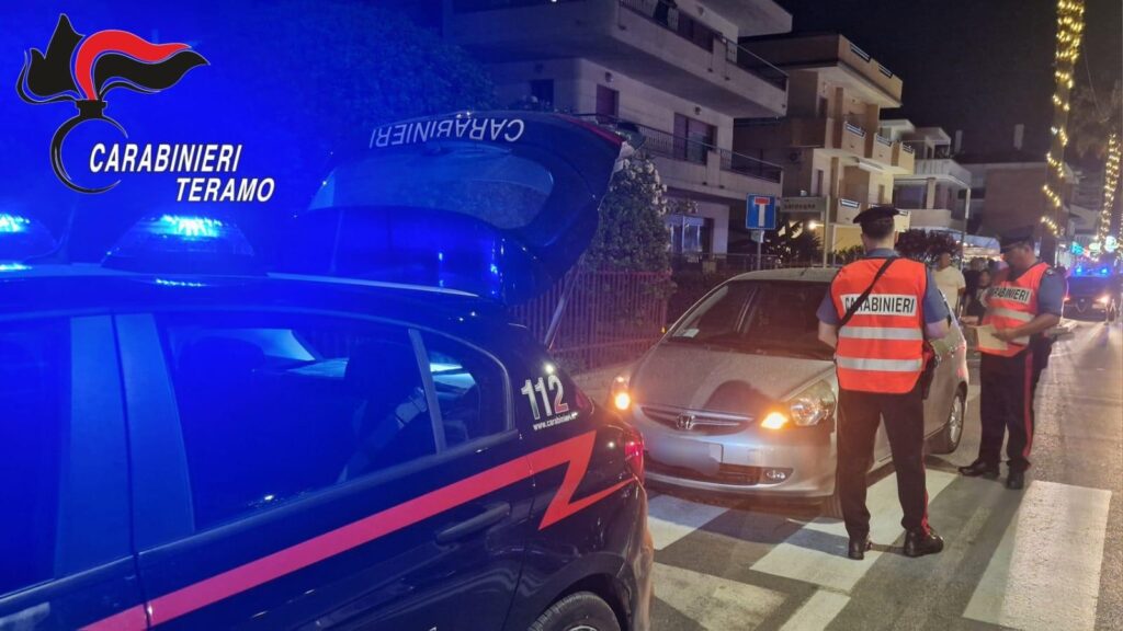 I carabinieri a Giulianova sospendono l'attività di una parrucchiera e denunciano un italiano ubriaco contromano in bici