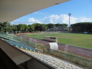 Incredibile: i tifosi del Chieti domenica non potranno andare a vedere la partita a Francavilla dove trascorrono abitualmente l'estate